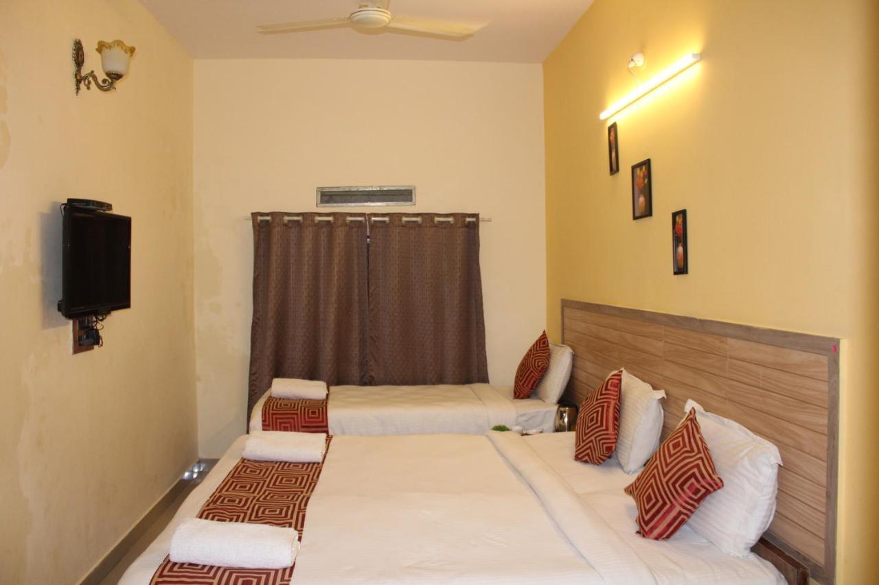 Kaveri Hotel Bed & Breakfast Maisur Dış mekan fotoğraf