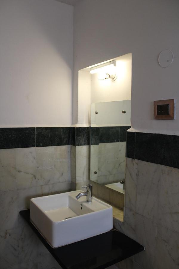 Kaveri Hotel Bed & Breakfast Maisur Dış mekan fotoğraf