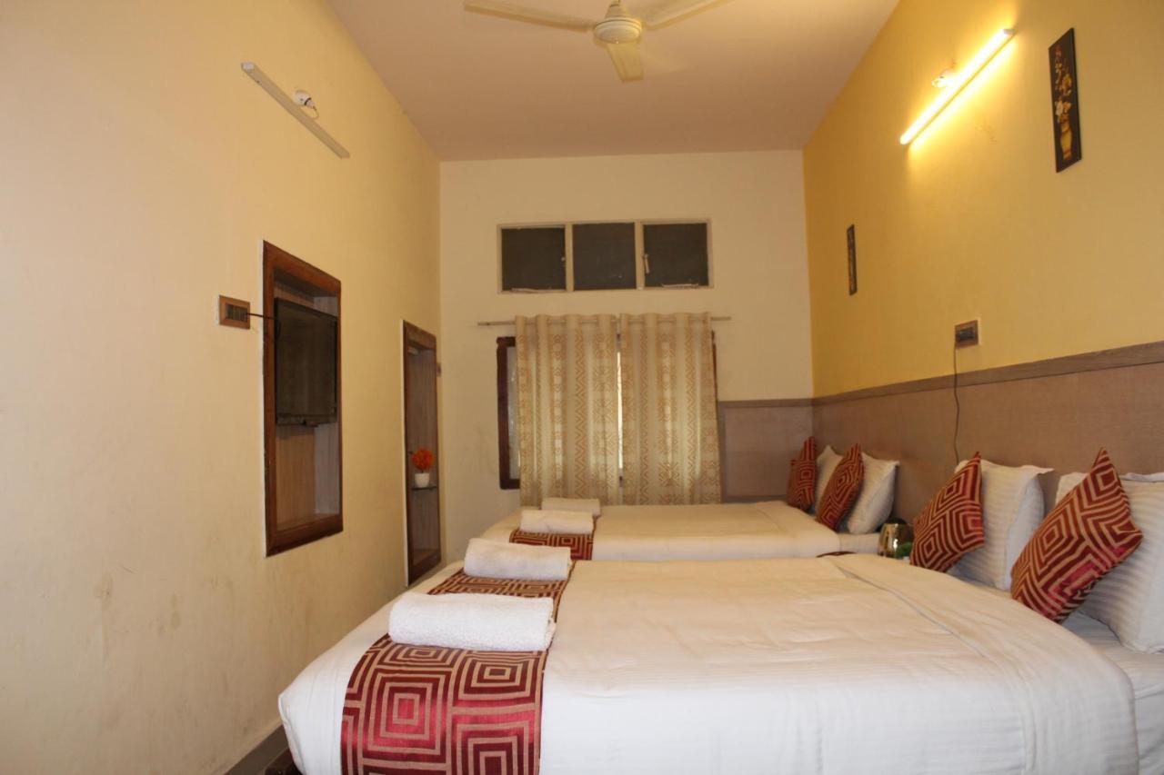Kaveri Hotel Bed & Breakfast Maisur Dış mekan fotoğraf