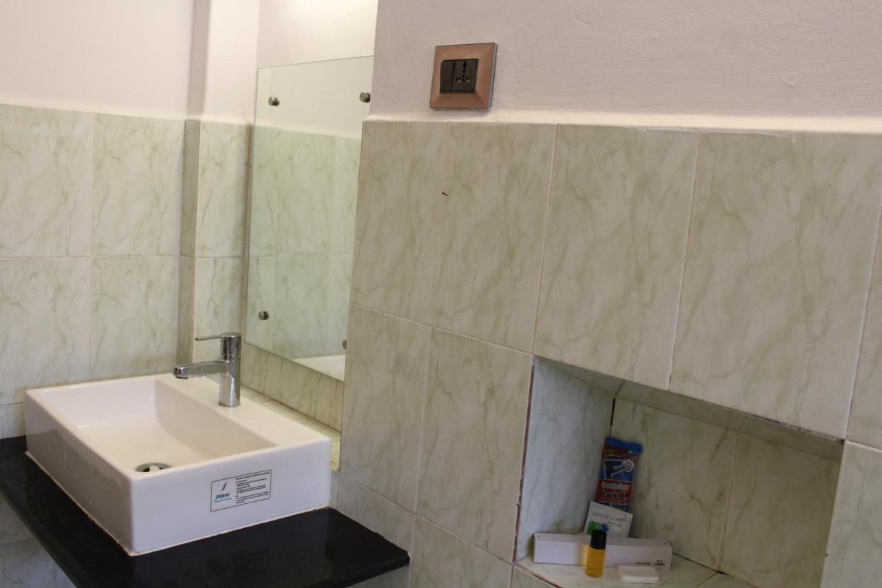 Kaveri Hotel Bed & Breakfast Maisur Dış mekan fotoğraf