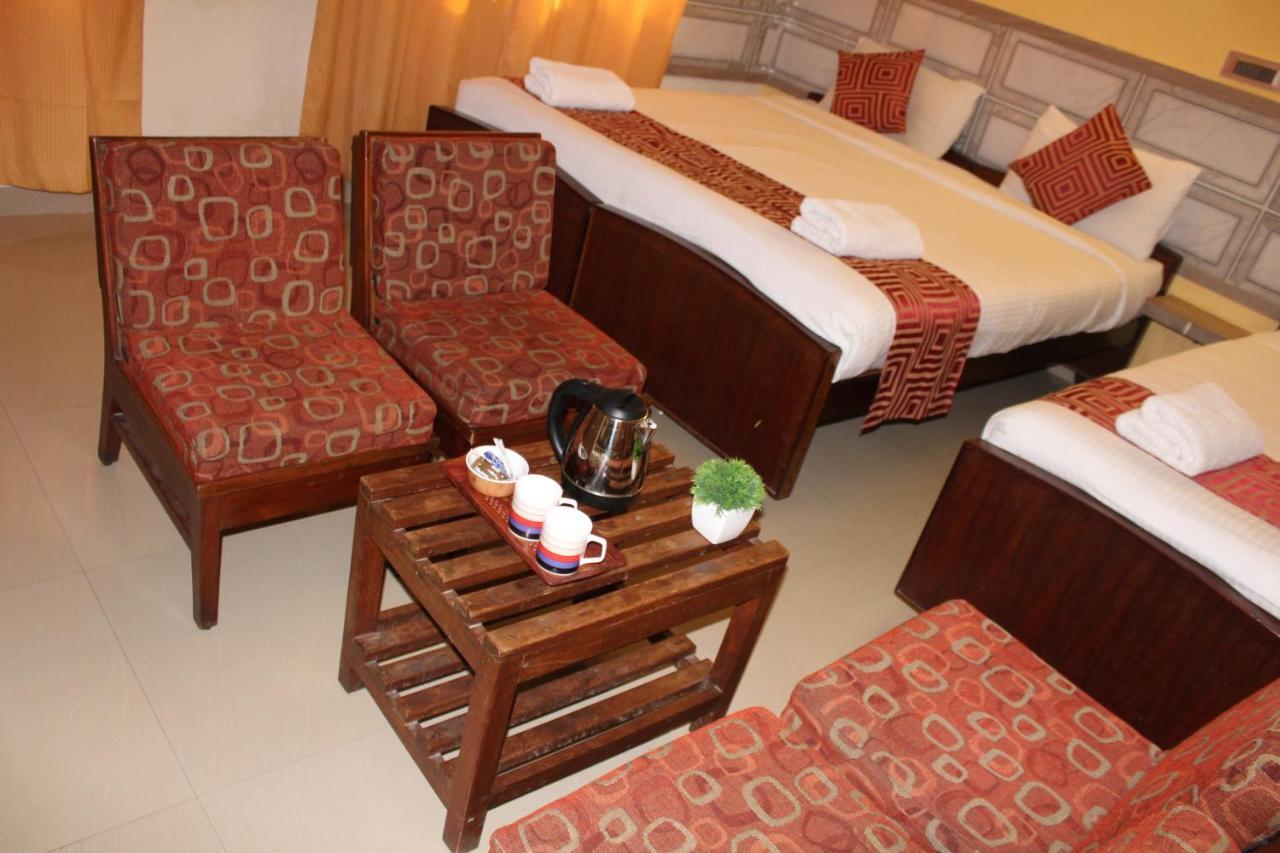 Kaveri Hotel Bed & Breakfast Maisur Dış mekan fotoğraf